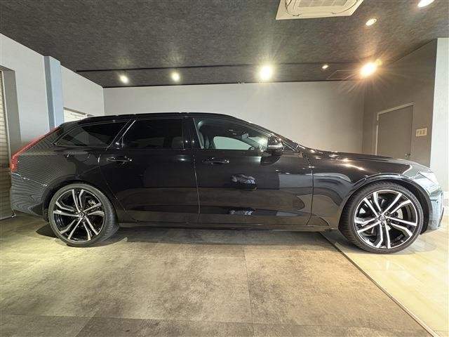 Ref:AUX-20406172 VOLVO V90 2021 - Image 2