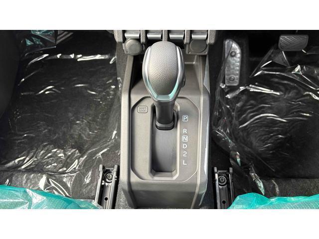 Ref:AUX-20430721 SUZUKI JIMNY NOMADE 2025 14 Ref:AUX-20430721 SUZUKI JIMNY NOMADE 2025 - Image 14