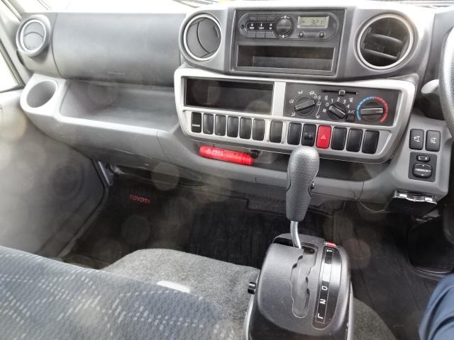 Ref:AUX-20431025 TOYOTA DYNA TRUCK 2017 18 Ref:AUX-20431025 TOYOTA DYNA TRUCK 2017 - Image 18