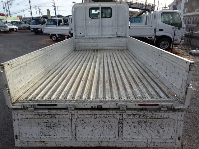 Ref:AUX-20431025 TOYOTA DYNA TRUCK 2017 19 Ref:AUX-20431025 TOYOTA DYNA TRUCK 2017 - Image 19