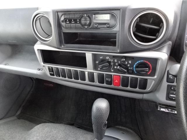 Ref:AUX-20431025 TOYOTA DYNA TRUCK 2017 3 Ref:AUX-20431025 TOYOTA DYNA TRUCK 2017 - Image 3