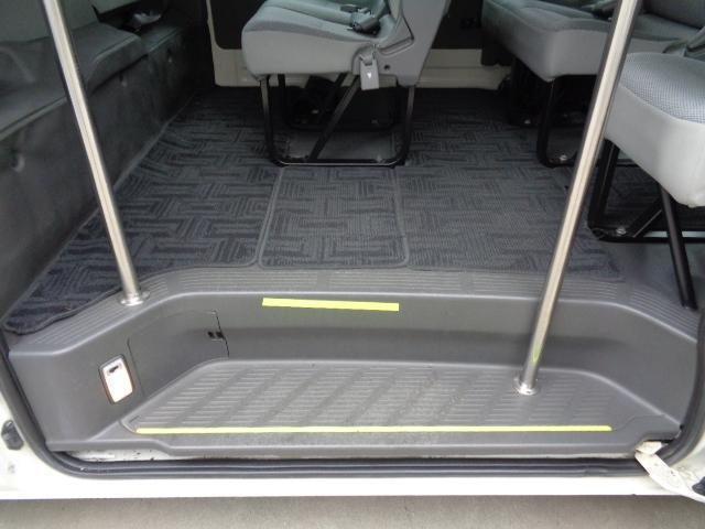 Ref:AUX-20435887 TOYOTA HIACE WAGON 2009 17 Ref:AUX-20435887 TOYOTA HIACE WAGON 2009 - Image 17