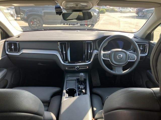 Ref:AUX-20458926 VOLVO V60 2024 - Image 3