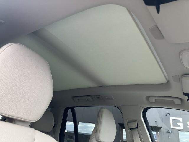 Ref:AUX-20460024 VOLVO XC90 2024 - Image 16