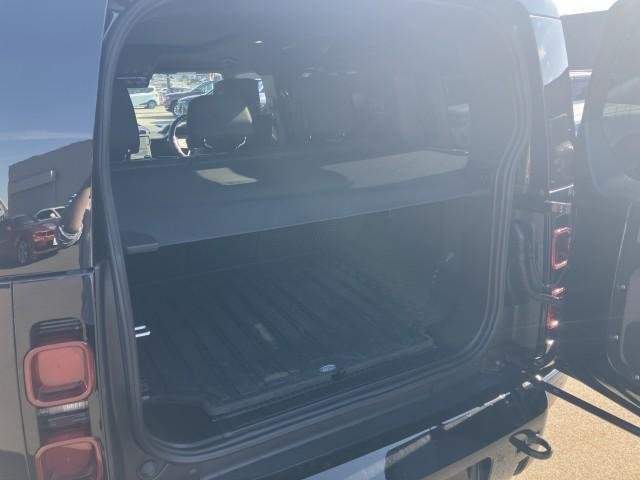 Ref:AUX-20473220 LAND ROVER DEFENDER 2024 - Image 18
