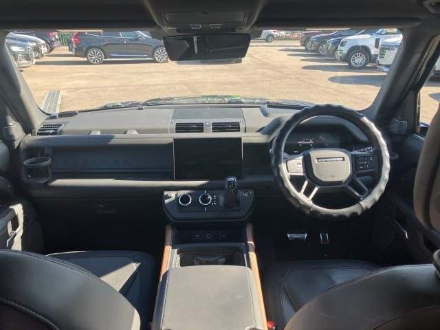 Ref:AUX-20473220 LAND ROVER DEFENDER 2024 - Image 3