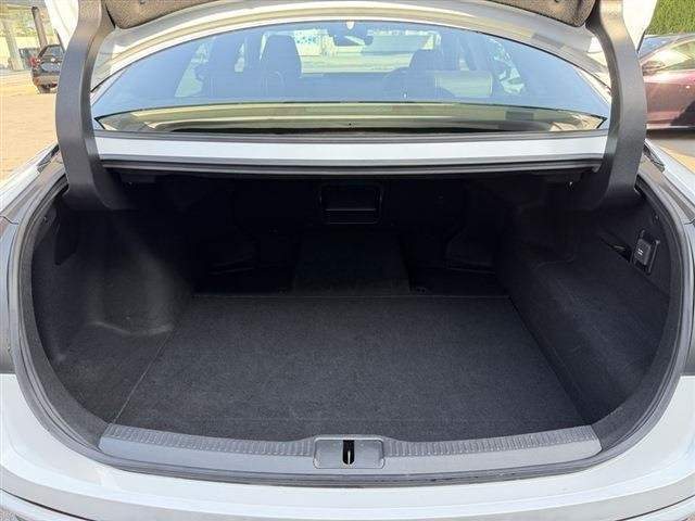 Ref:AUX-20473408 TOYOTA CROWN CROSSOVER 2023 - Image 11