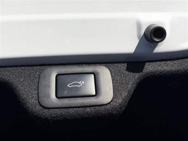 Ref:AUX-20473408 TOYOTA CROWN CROSSOVER 2023 - Image 13