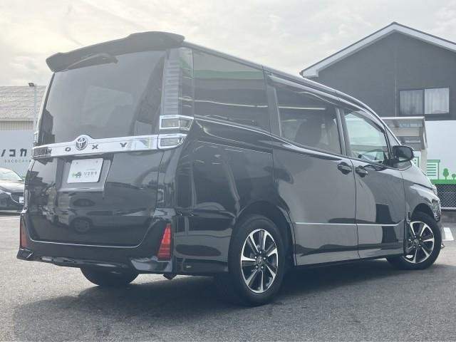 Ref:AUX-20473440 TOYOTA VOXY 2017 - Image 14