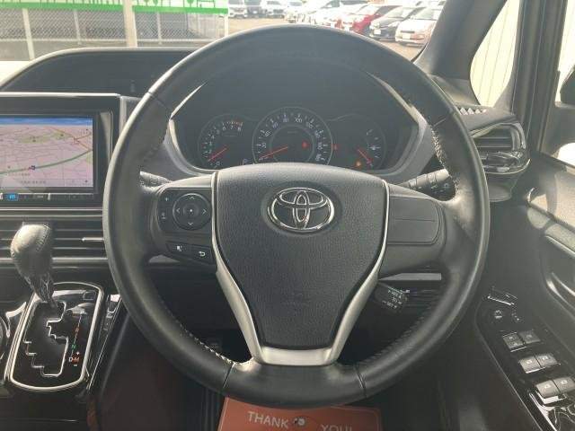 Ref:AUX-20473440 TOYOTA VOXY 2017 - Image 18