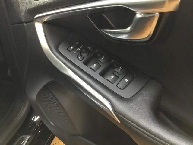 Ref:AUX-20485461 VOLVO V40 2018 - Image 20