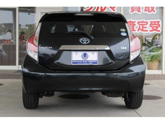 Ref:AUX-20485617 TOYOTA AQUA 2017 - Image 12