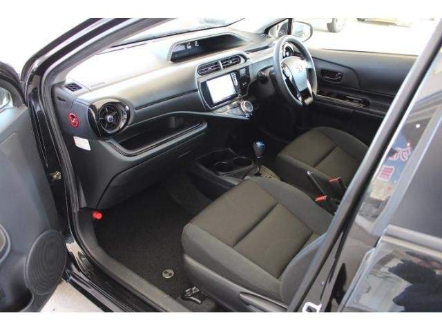 Ref:AUX-20485617 TOYOTA AQUA 2017 - Image 18