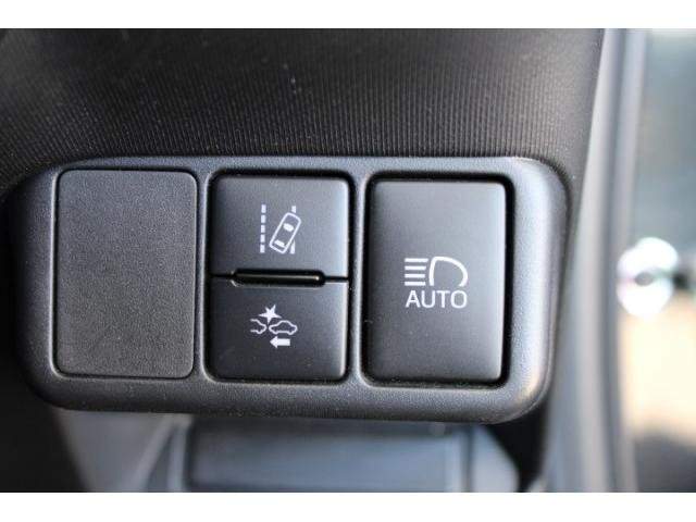 Ref:AUX-20485617 TOYOTA AQUA 2017 - Image 8