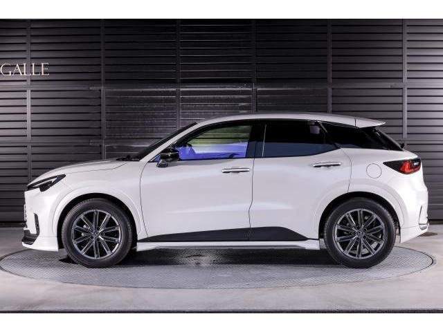 Ref:AUX-20507633 LEXUS LBX 2025 - Image 11