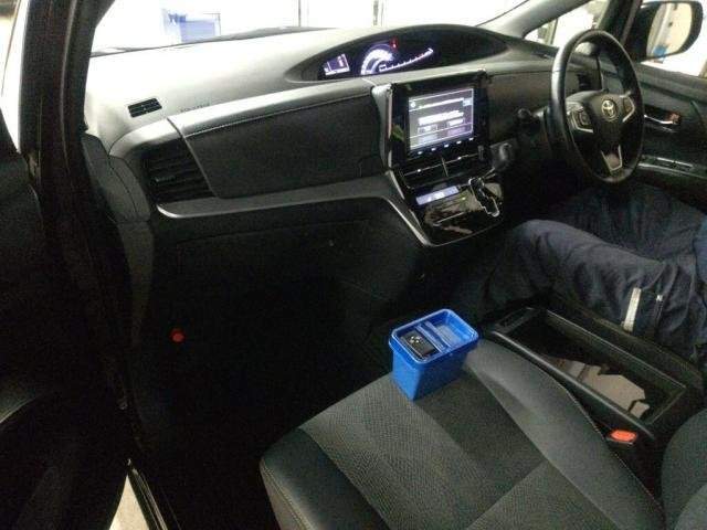 Ref:AUX-20514934 TOYOTA ESTIMA 2016 - Image 3