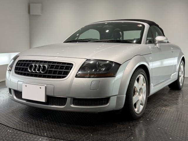 Ref:AUX-20521633 AUDI TT ROADSTER 2004