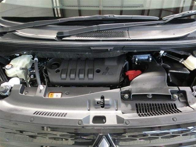 Ref:AUX-20521935 MITSUBISHI DELICA D:5 2025 - Image 18