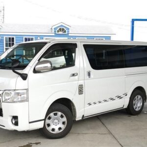 2018 Toyota Hiace Van pearl diesel used car Japan export