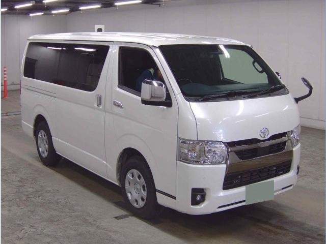 Ref:AUX-20525917 TOYOTA HIACE VAN 2024