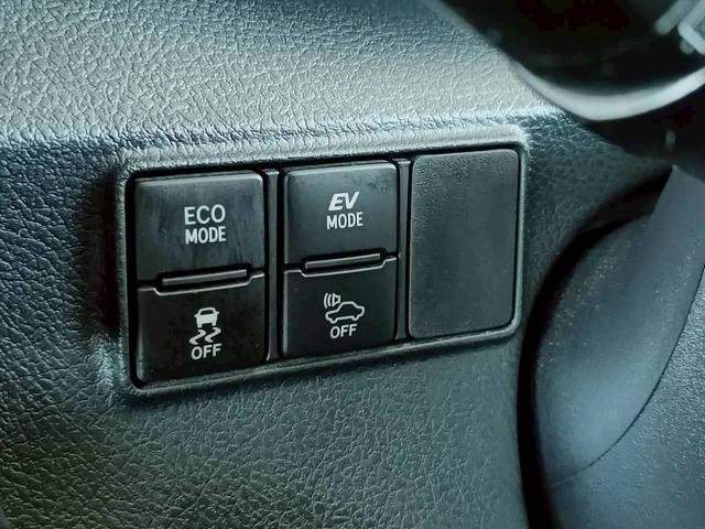 Ref:AUX-20538376 TOYOTA SIENTA 2015 - Image 9