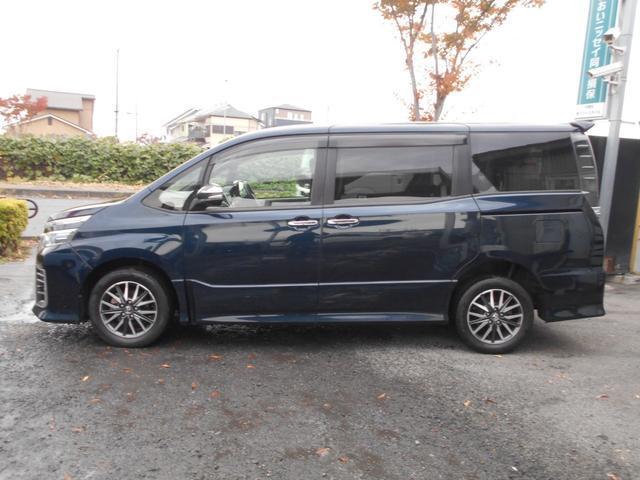 Ref:AUX-20585278 TOYOTA VOXY 2014 6 Ref:AUX-20585278 TOYOTA VOXY 2014 - Image 6