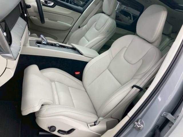 Ref:AUX-20590582 VOLVO XC60 2025 - Image 6