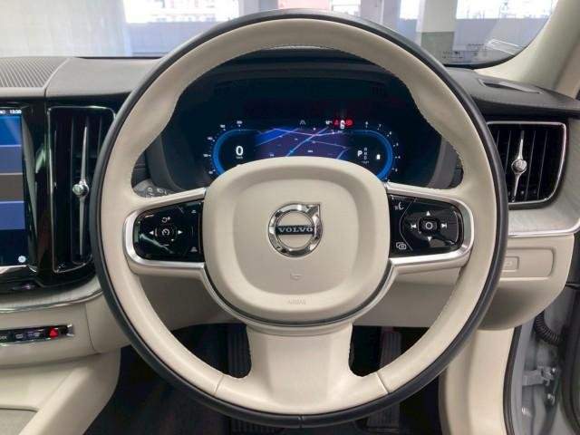 Ref:AUX-20590582 VOLVO XC60 2025 - Image 10