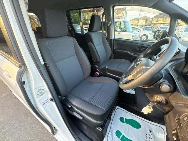 Ref:AUX-20602619 TOYOTA NOAH 2016 - Image 10