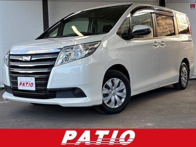 Ref:AUX-20602619 TOYOTA NOAH 2016