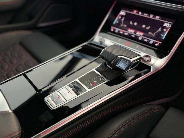 Ref:AUX-20613360 AUDI RS6 AVANT 2024 - Image 13