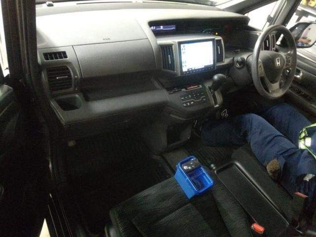 Ref:AUX-20619907 HONDA STEPWAGON 2014 - Image 3