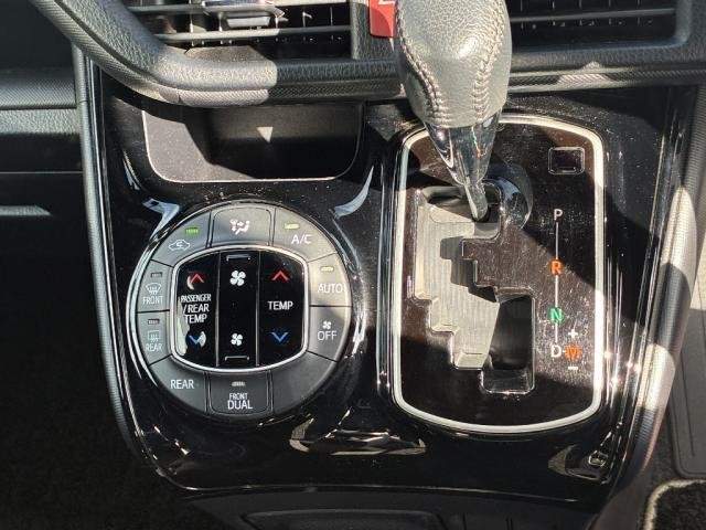 Ref:AUX-20626307 TOYOTA NOAH 2019 - Image 13