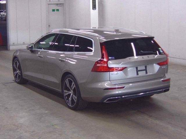 Ref:AUX-20648306 VOLVO V60 2020 - Image 6