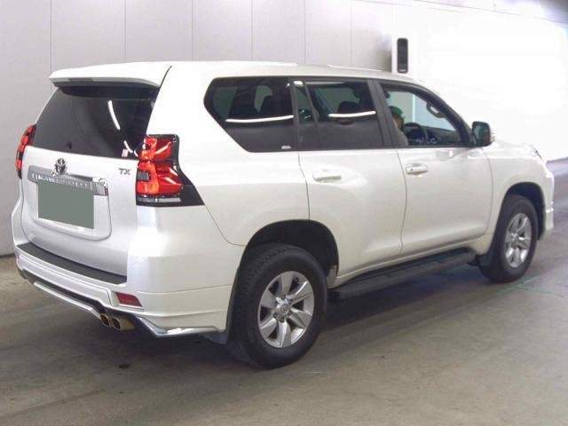 Ref:AUX-20661221 TOYOTA LAND CRUISER PRADO 2021 - Image 5