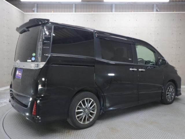Ref:AUX-20672919 TOYOTA VOXY 2015 2 Ref:AUX-20672919 TOYOTA VOXY 2015 - Image 2