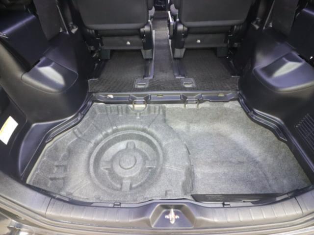 Ref:AUX-20672919 TOYOTA VOXY 2015 13 Ref:AUX-20672919 TOYOTA VOXY 2015 - Image 13