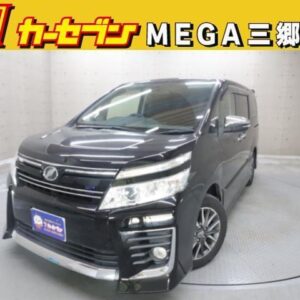 2015 Toyota Voxy black gasoline used car Japan export