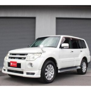 2006 Mitsubishi Pajero pearl gasoline used car Japan export