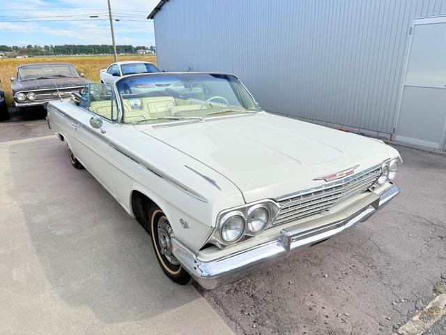 Ref:AUX-20689963 CHEVROLET CHEVROLET IMPARA 1962 1 1962 Chevrolet Chevrolet Impara white gasoline used car Japan export