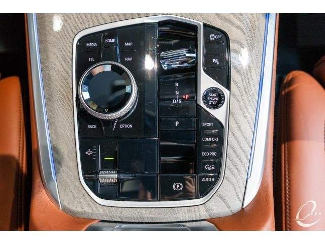 Ref:AUX-20698403 BMW X7 2023 - Image 16