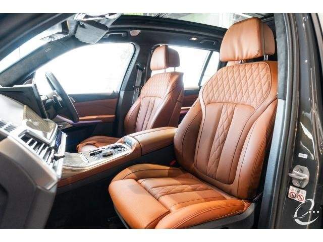 Ref:AUX-20698403 BMW X7 2023 - Image 4