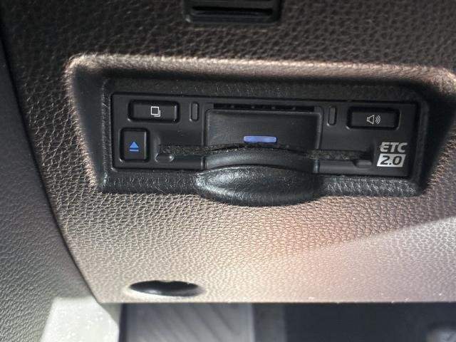 Ref:AUX-20711703 TOYOTA VOXY 2022 - Image 15