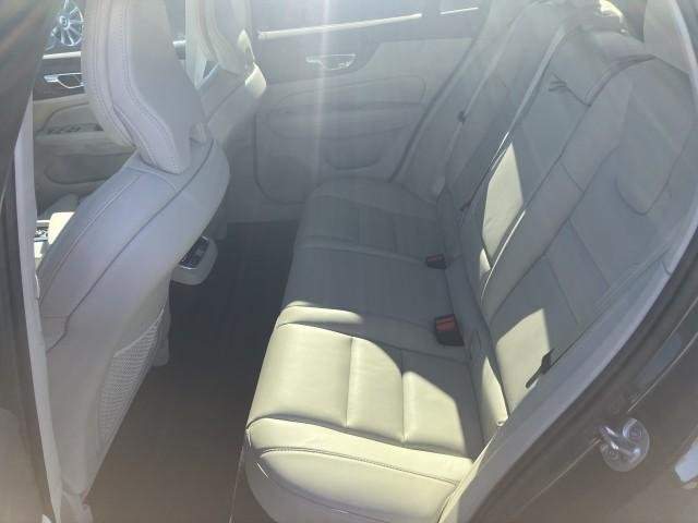 Ref:AUX-20719493 VOLVO V60 2023 - Image 7