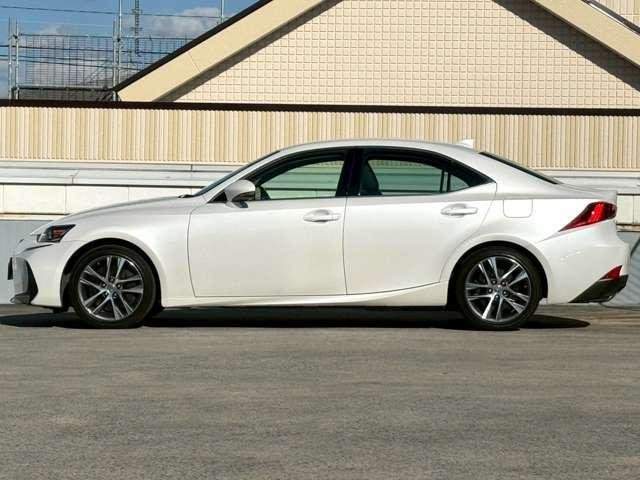 Ref:AUX-20725181 LEXUS IS 2020 - Image 3