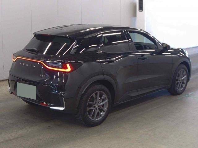 Ref:AUX-20729445 LEXUS LBX 2025 - Image 6