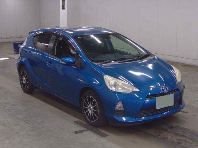 Ref:AUX-20733287 TOYOTA AQUA 2013