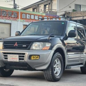 2001 Mitsubishi Pajero blue gasoline used car Japan export