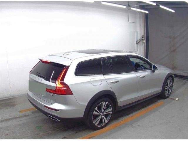 Ref:AUX-20747218 VOLVO V60 2022 - Image 5