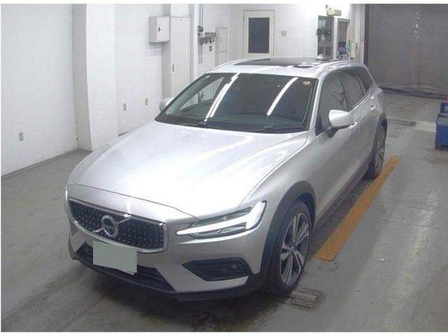 Ref:AUX-20747218 VOLVO V60 2022